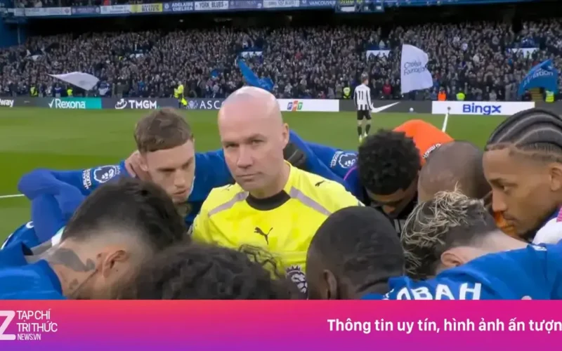 لحظة غريبة وغير مسبوقة تثير الجدل في الدوري الإنجليزي الممتاز لكرة القدم